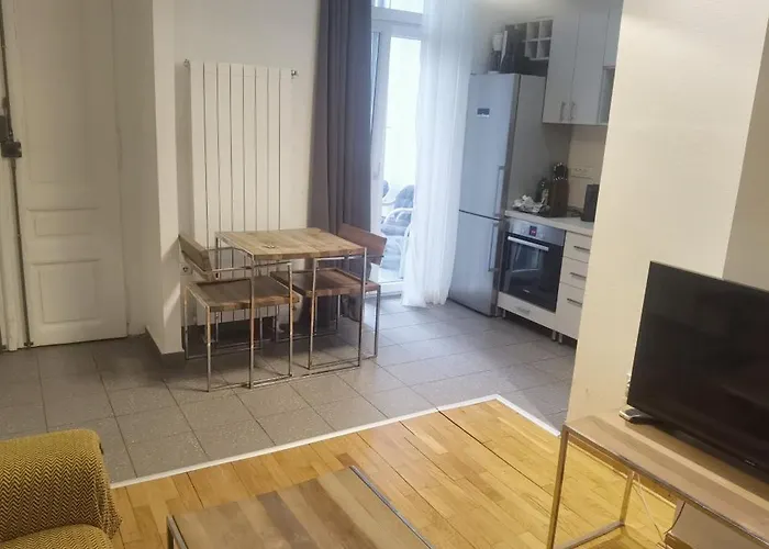 Toplica アパート ベオグラード